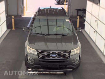2016 Ford Explorer XLT – miniatura 2