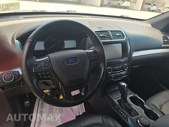 2016 Ford Explorer XLT – miniatura 11