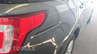 2016 Ford Explorer XLT – miniatura 25