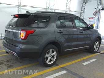 2016 Ford Explorer XLT – miniatura 4