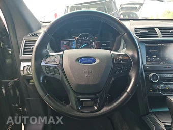 2016 Ford Explorer XLT - miniatura 10