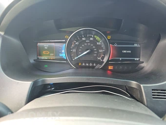 2016 Ford Explorer XLT - miniatura 12