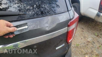 2016 Ford Explorer XLT - miniatura 25