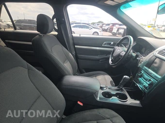2016 Ford Explorer XLT – miniatura 8