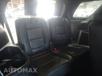 2016 Ford Explorer XLT – miniatura 14