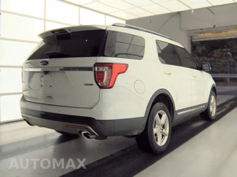 2016 Ford Explorer XLT – miniatura 4