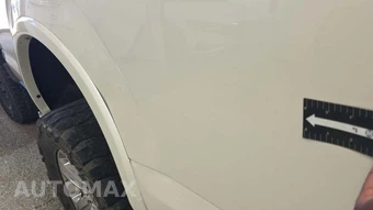 2016 Ford F-150 Lariat Crew Cab Medium Bed - miniatura 37