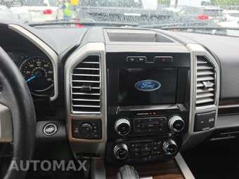 2016 Ford F-150 Lariat Crew Cab Medium Bed - miniatura 11