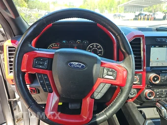 2016 Ford F-150 Lariat Crew Cab Medium Bed - miniatura 10