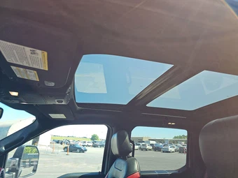 2016 Ford F-150 Lariat Crew Cab Medium Bed - miniatura 18