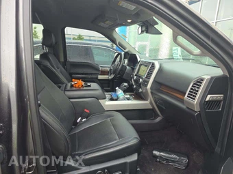 2016 Ford F-150 Lariat Crew Cab Medium Bed - miniatura 18