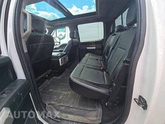 2016 Ford F-150 Lariat Crew Cab Medium Bed – miniatura 13