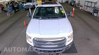 2016 Ford F-150 Lariat Crew Cab Medium Bed – miniatura 2