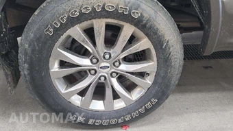 2016 Ford F-150 Lariat Crew Cab Medium Bed – miniatura 23