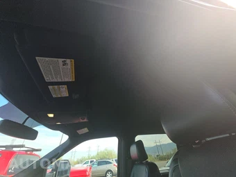 2016 Ford F-150 Lariat Crew Cab Medium Bed - miniatura 18