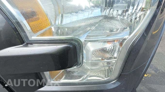2016 Ford F-150 Lariat Crew Cab Medium Bed - miniatura 29