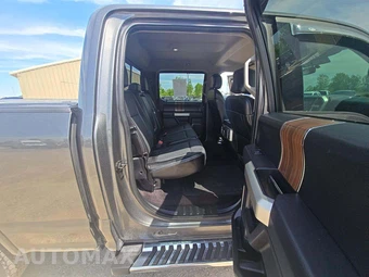 2016 Ford F-150 Lariat Crew Cab Medium Bed - miniatura 13