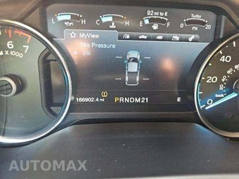 2016 Ford F-150 Lariat Crew Cab Medium Bed - miniatura 10