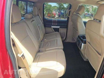2016 Ford F-150 Lariat Crew Cab Medium Bed - miniatura 17