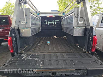 2016 Ford F-150 Lariat Crew Cab Medium Bed - miniatura 17