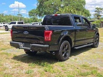 2016 Ford F-150 Lariat Crew Cab Short Bed - miniatura 3