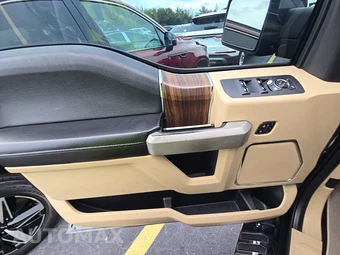 2016 Ford F-150 Lariat Crew Cab Short Bed - miniatura 9