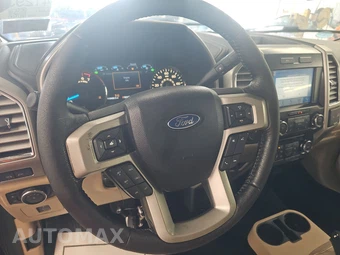2016 Ford F-150 Lariat Crew Cab Short Bed - miniatura 10