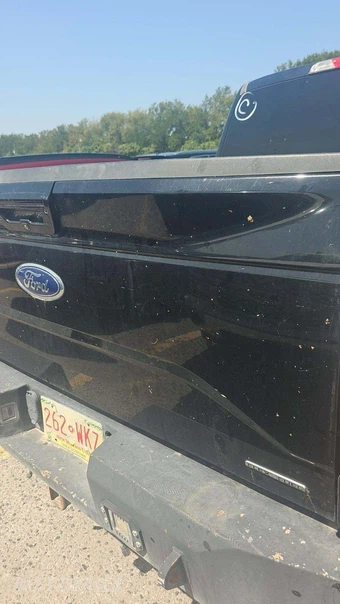 2016 Ford F-150 Lariat Crew Cab Short Bed - miniatura 38