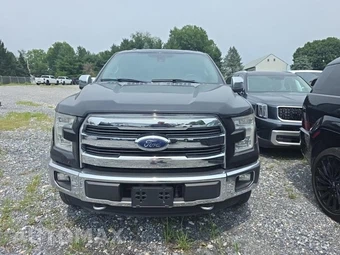 2016 Ford F-150 Lariat Crew Cab Short Bed - miniatura 2