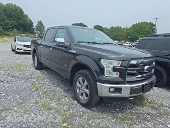 2016 Ford F-150 Lariat Crew Cab Short Bed - miniatura 3