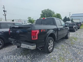2016 Ford F-150 Lariat Crew Cab Short Bed - miniatura 4