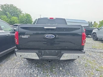 2016 Ford F-150 Lariat Crew Cab Short Bed - miniatura 5