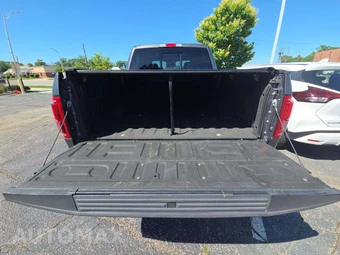 2016 Ford F-150 Lariat Crew Cab Short Bed - miniatura 14