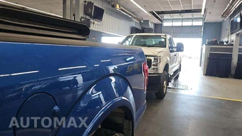 2016 Ford F-150 Lariat Crew Cab Short Bed - miniatura 31
