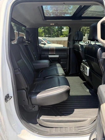 2016 Ford F-150 Lariat Crew Cab Short Bed - miniatura 17
