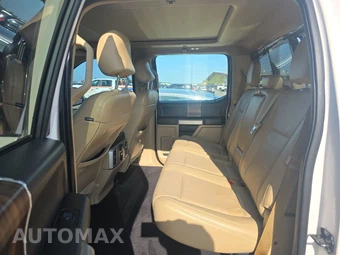 2016 Ford F-150 Lariat Crew Cab Short Bed - miniatura 13