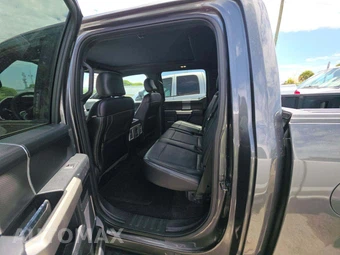 2016 Ford F-150 Lariat Crew Cab Short Bed - miniatura 13