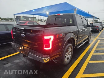 2016 Ford F-150 Lariat Crew Cab Short Bed - miniatura 4