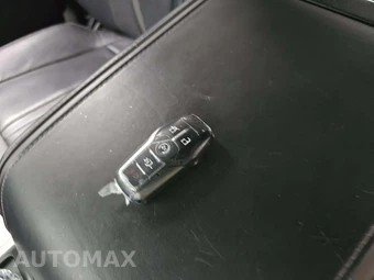 2016 Ford F-150 Platinum Crew Cab Short Bed - miniatura 8