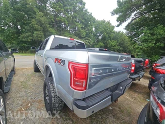 2016 Ford F-150 Platinum Crew Cab Short Bed - miniatura 2