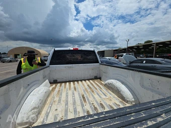 2016 Ford F-150 XL Extended Cab Medium Bed w/Rear Doors – miniatura 16
