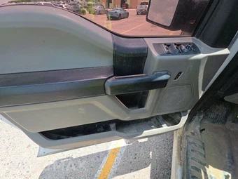 2016 Ford F-150 XL Extended Cab Medium Bed w/Rear Doors – miniatura 9