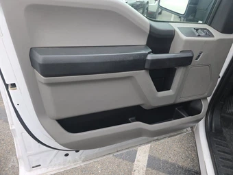 2016 Ford F-150 XL Regular Cab Long Bed – miniatura 9