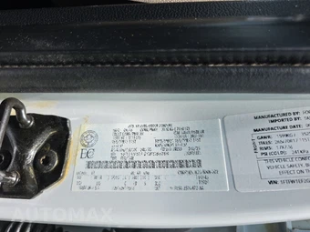 2016 Ford F-150 XLT Crew Cab Medium Bed - miniatura 14