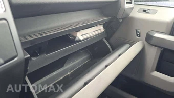 2016 Ford F-150 XLT Crew Cab Medium Bed - miniatura 17