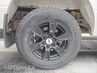 2016 Ford F-150 XLT Crew Cab Medium Bed - miniatura 5