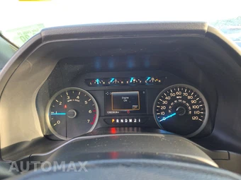 2016 Ford F-150 XLT Crew Cab Medium Bed - miniatura 12