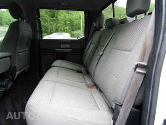 2016 Ford F-150 XLT Crew Cab Medium Bed - miniatura 28