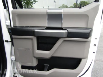 2016 Ford F-150 XLT Crew Cab Medium Bed - miniatura 35