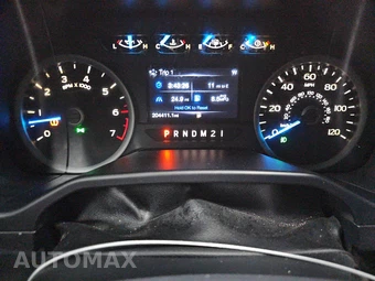 2016 Ford F-150 XLT Crew Cab Medium Bed - miniatura 12